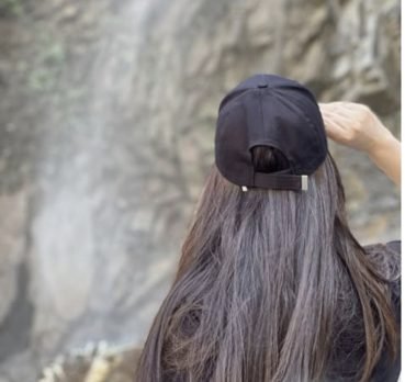 Camille, 19 years old, Asadabad, Afghanistan