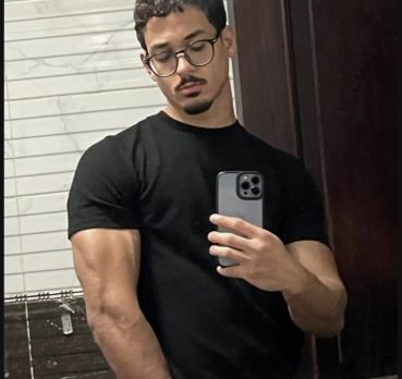 Mario Diaz, 19 years old, Des Moines, USA