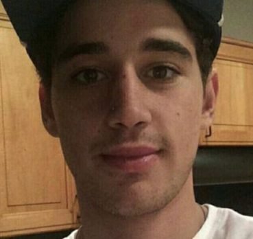 Julio Wong, 49 years old, Southgate, USA