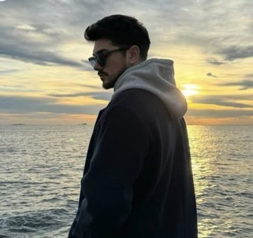 Kenny Flores, 44 years old, Rochester, USA