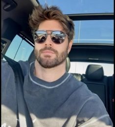 Milo Sandberg, 41 years old, Man, Morrisville, USA