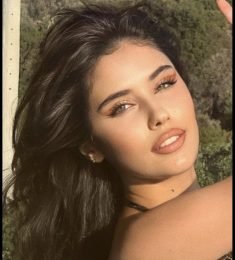 Clara Miller, 30 years old, Woman, Oro Valley, USA