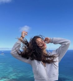 Holly Wallace, 37 years old, Woman, Pearl, USA