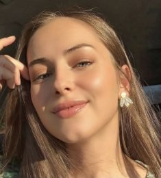 Scarlette Mullins, 25 years old, Woman, Mehlville, USA