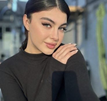 Felicity Johnston, 29 years old, Oconomowoc, USA