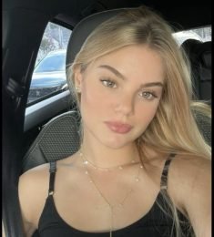 Grace Taylor, 28 years old, Woman, Willimantic, USA