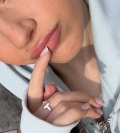 Victoria Long, 50 years old, Woman, Margate, USA