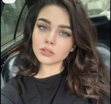 Adeline Reed, 41 years old, Anchorage, USA