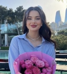 Evie Santos, 37 years old, Woman, Sterling Heights, USA