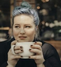 Niloofar Aryani, 47 years old, Woman, Bandar-e Lengeh, Iran