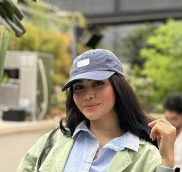 Sheila Moshrefi, 39 years old, Borujen, Iran