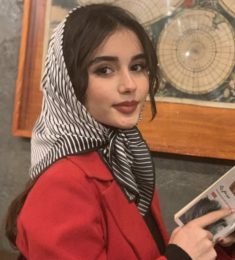 Golnaz Ranjbar, 28 years old, Woman, Saqqez, Iran