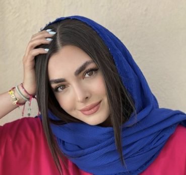 Niloofar Davoodzadeh, 47 years old, Qazvin, Iran