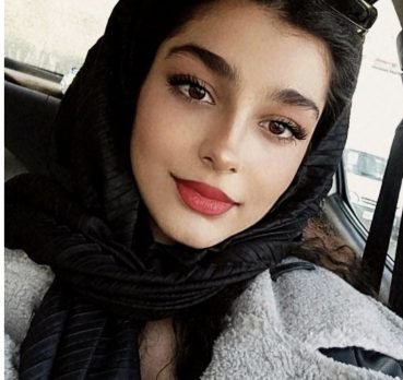 Kiana Tavakoli, 36 years old, Robat Karim, Iran