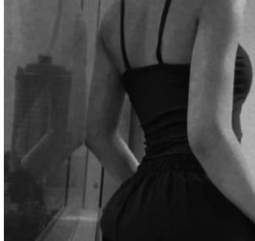 Golnaz Shahrivari, 46 years old, Zanjan, Iran