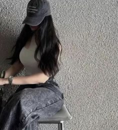 Kiana Razai, 19 years old, Woman, Shahr-e Kord, Iran