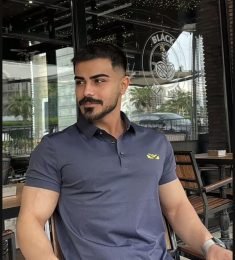 Pouria Zakarian, 48 years old, Man, Saqqez, Iran