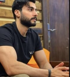 Mostafa Bigham, 20 years old, Man, Mahabad, Iran