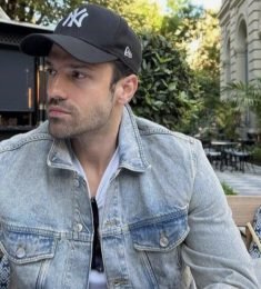 Vahid Bahari, 36 years old, Man, Harsin, Iran