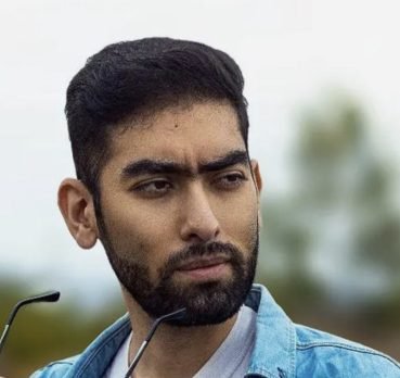 Kamran Alam, 21 years old, Esfarayen, Iran