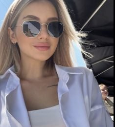 Isabella Garcia, 45 years old, Woman, Dornbirn, Austria