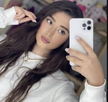 Hilal Yıldırım, 35 years old, Usak, Turkey