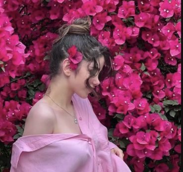 Dilara Esen, 19 years old, Patnos, Turkey