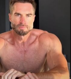 Berat Yıldız, 49 years old, Man, Isparta, Turkey