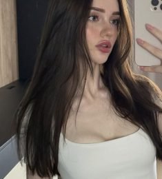 Othman Al-Banna, 24 years old, Woman, As Samawah, Iraq