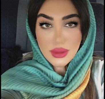 Jamila Al-Talib, 33 years old, Al Hindiyah, Iraq