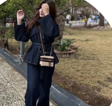 نرگس یوسفی, 30 years old, Bijar, Iran