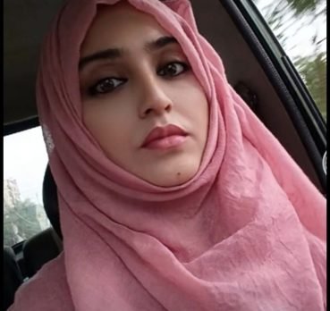 هستی آقایی, 27 ساله, آباده, ایران