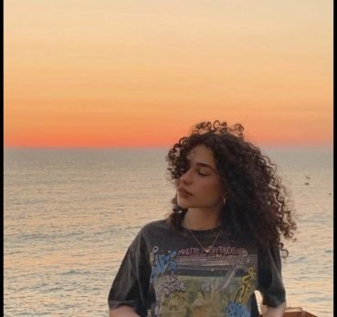 حدیث عزیزی, 25 ساله, گرگان, ایران