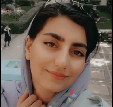 ندا ایزدی, 25 years old, Bandar-e Lengeh, Iran