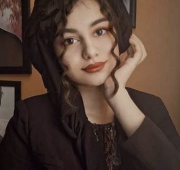 سحر ایزدی, 27 years old, Dehloran, Iran