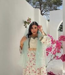ثریا حسینی, 32 years old, Woman, Behshahr, Iran