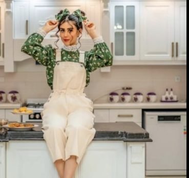 نیلوفر سلیمانی, 27 years old, Aleshtar, Iran