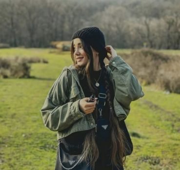 نیلوفر رجبی, 35 years old, Sarpol-e Zahab, Iran