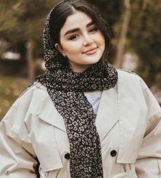 کتایون عزیزی, 26 years old, Woman, Shahreza, Iran