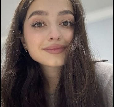 نیلوفر رحیمی, 29 years old, Birjand, Iran