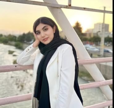 رها حیدری, 25 years old, &lsquo;Ajab Shir, Iran