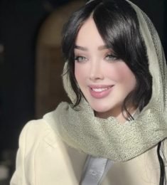 پگاه نادری, 32 years old, Woman, Sirjan, Iran