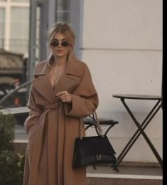 یاسمین یزدی, 32 years old, Woman, Bandar-e Anzali, Iran