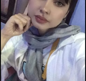 نیلوفر عزیزی, 25 years old, Khomeyn, Iran