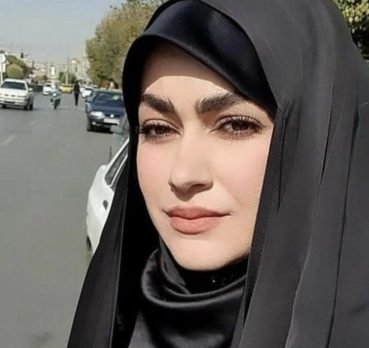 بهاره شریفی, 27 years old, Bandar-e Bushehr, Iran