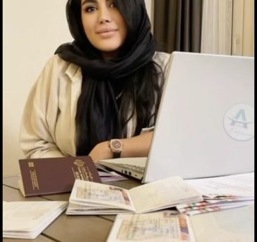 رها یزدی, 31 years old, Asadabad, Iran