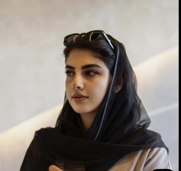 مهتاب کریمان, 30 years old, Karaj, Iran