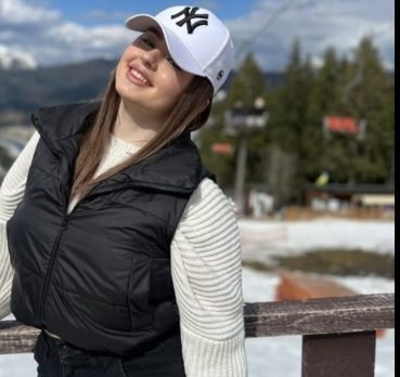 نیلوفر زاهدی, 27 years old, Kalaleh, Iran